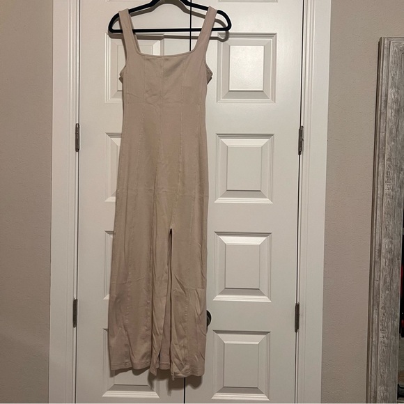l*space Dresses & Skirts - Anthropology L*Space Beige Bodycon Dress